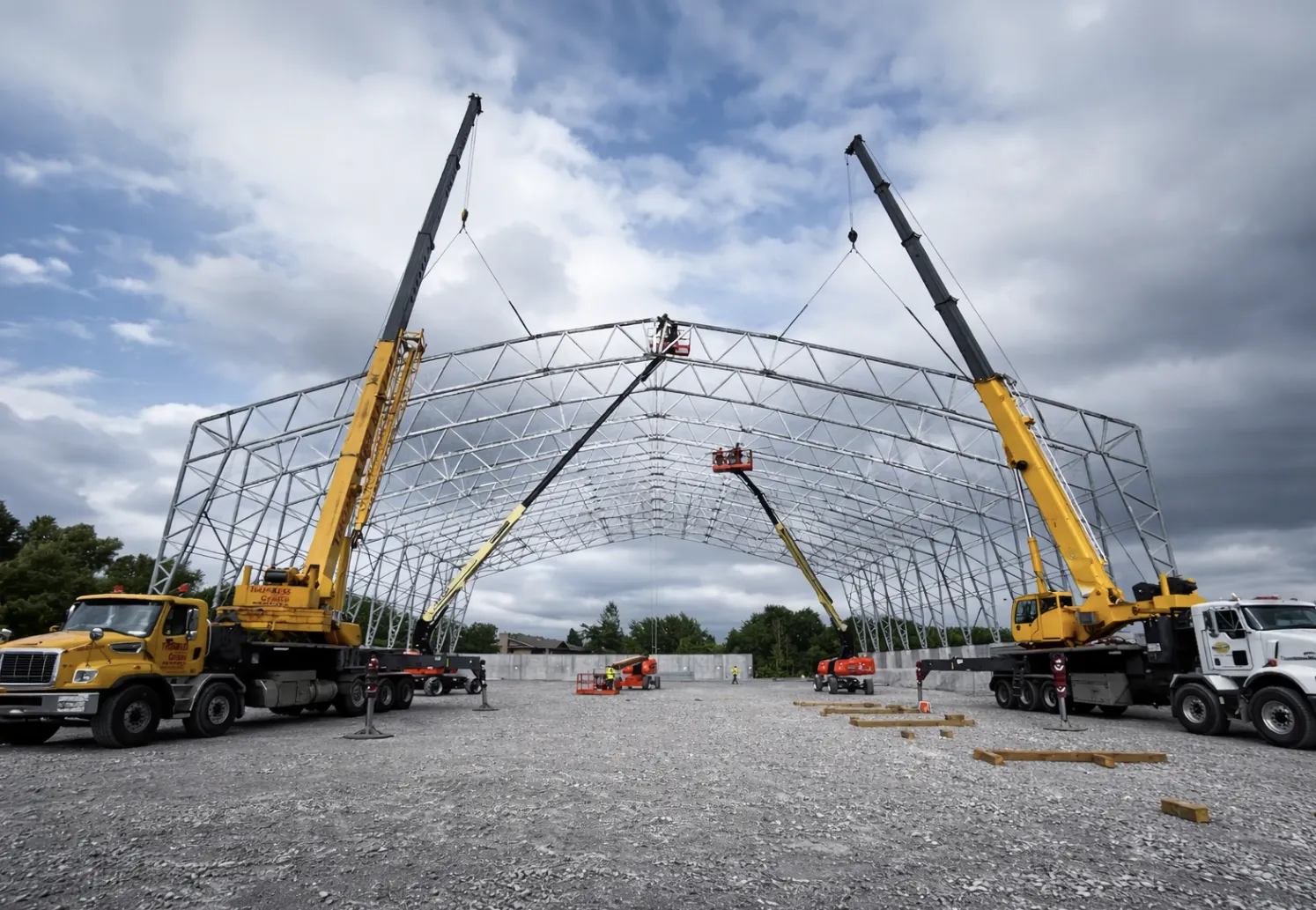 turnkey-structure-construction-crane-lift